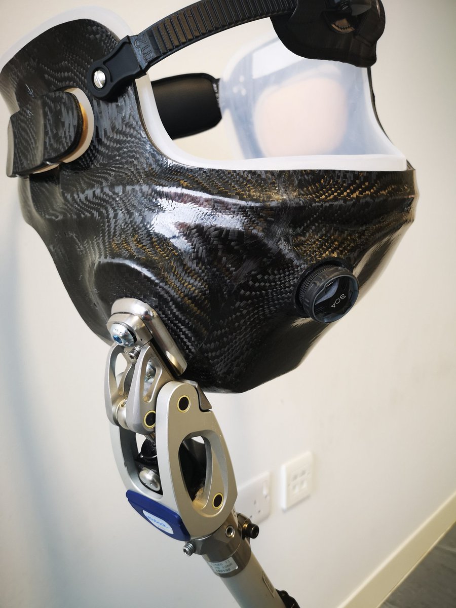 Hopalonglloydy's tweet image. @ottobockuk my C-Leg looking sharp with a fully adjustable #BOA system socket. My prosthetist is a bit awesome 😍😍 #Clegexperience #ActiveAmputee