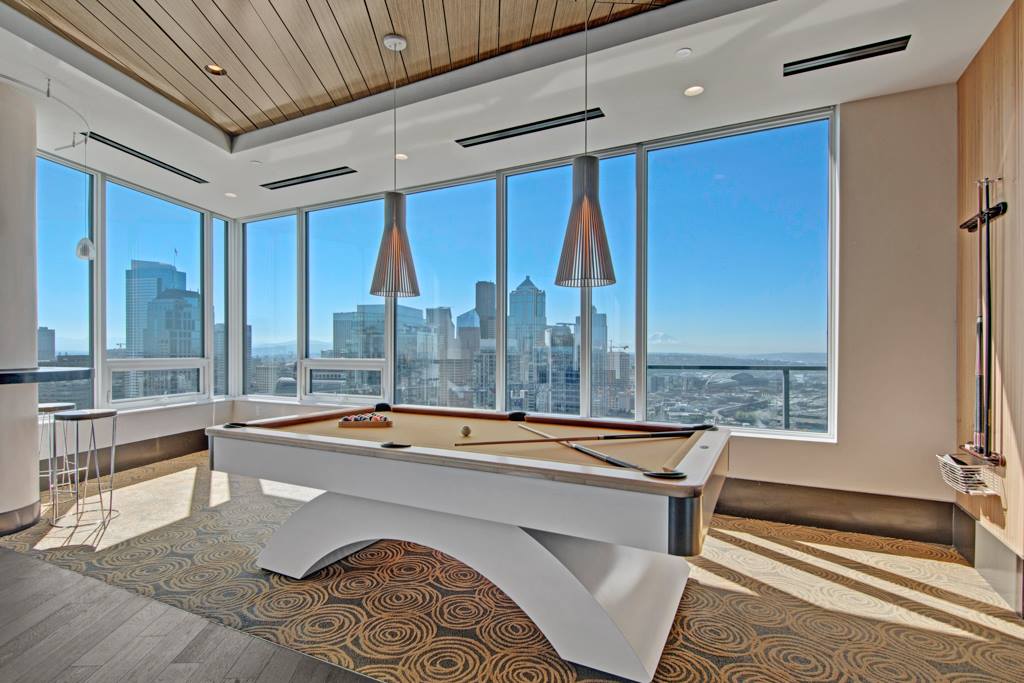 Tower12Apts's tweet photo. Luxury and comfort await you at Tower 12 Apartment Homes. Our pet-friendly community features a concierge, fitness center, electric car charging station, rooftop lounge and gorgeous views of the #Seattle skyline. Tour today!

https://t.co/bFq7SGVIWh https://t.co/jk4Vdsh5xp