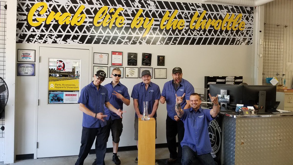 bmotorcycles's tweet photo. As promised, last year's Lanphere Clean House Award winner, Matt Tierney of Beaverton Kia, delivered our trophy, while dawning the "Lanphere Safety Walk of Shame" shirt. Thanks for being a good sport, Matt. 😂 And congratulations, Service Team! You guys earned it! ✊😆🏆 https://t.co/2tirqYygyq