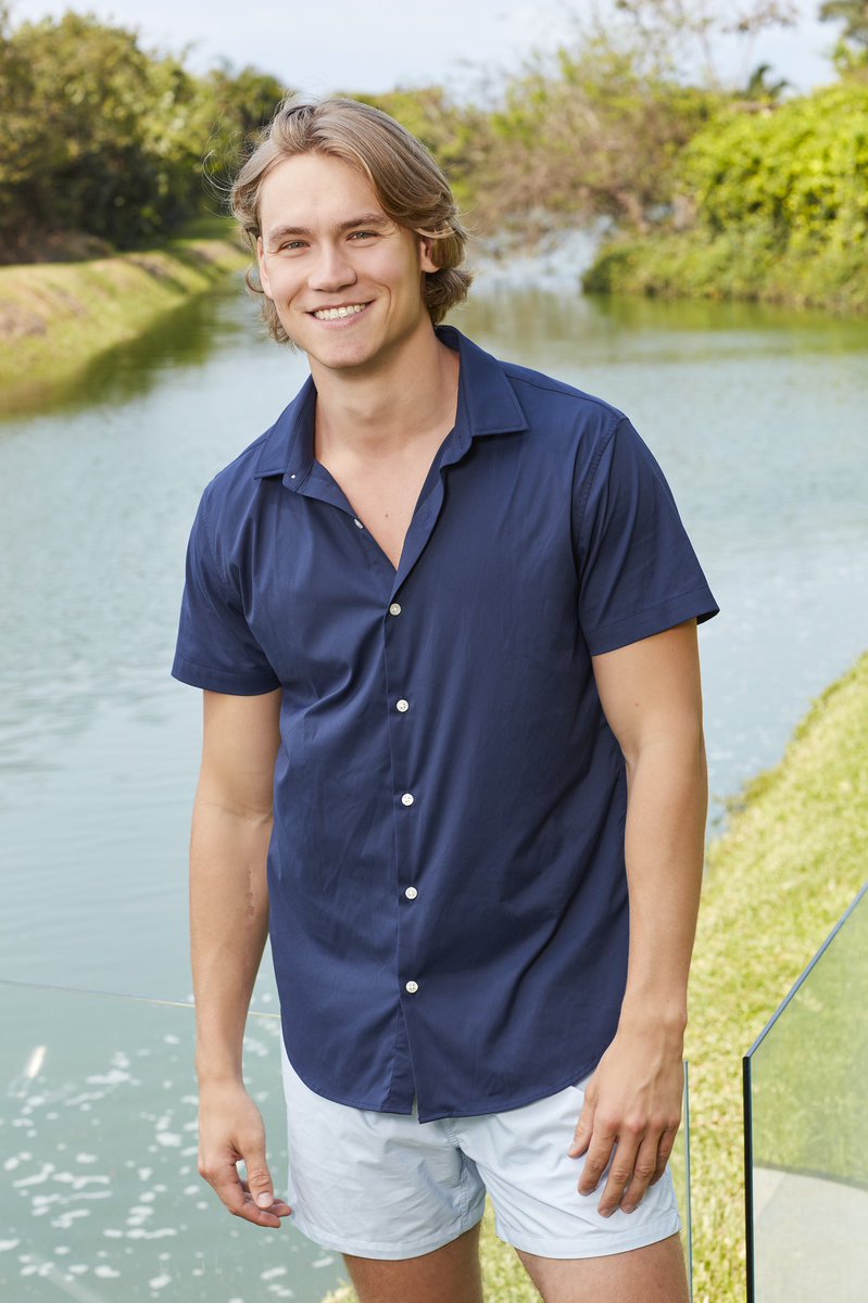 BacheloretteABC's tweet photo. This morning we announced that at least two of Hannah’s men, John Paul Jones and Cam, are headed to @BachParadise! Find out who else will be joining them during the series premiere of @GrandHotelABC tonight after #TheBachelorette. #GrandHotel #BachelorInParadise https://t.co/InsXdtGLqB