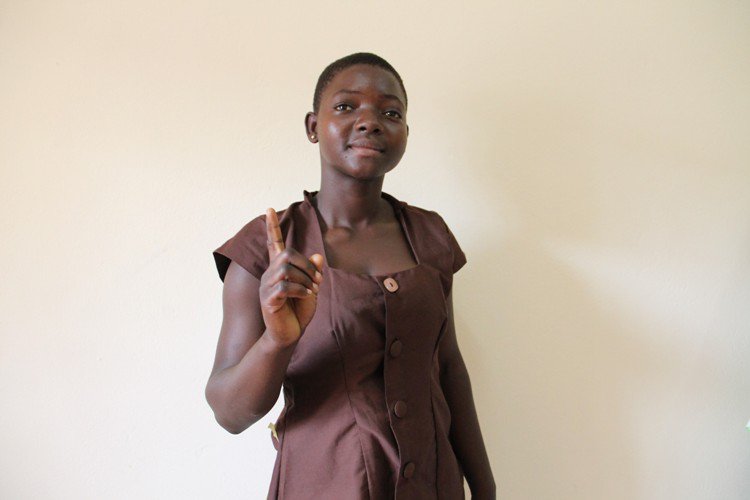 Lorsqu’une fille se marie à un jeune âge, les conséquences sont graves et permanentes – pour elle mais aussi pour ses enfants et son pays tout entier. #AfricanChildDay  #earlymarriages #earlypregnancy #FGM #JeVeuxMonEnfance   <a href="/zomkam/">sorgho valerie</a> <a href="/ramata_thioune/">Ramata Aw Thioune</a> <a href="/awa_yanogo/">YANOGO Awa</a> <a href="/awdf01/">African Women's Development Fund</a>