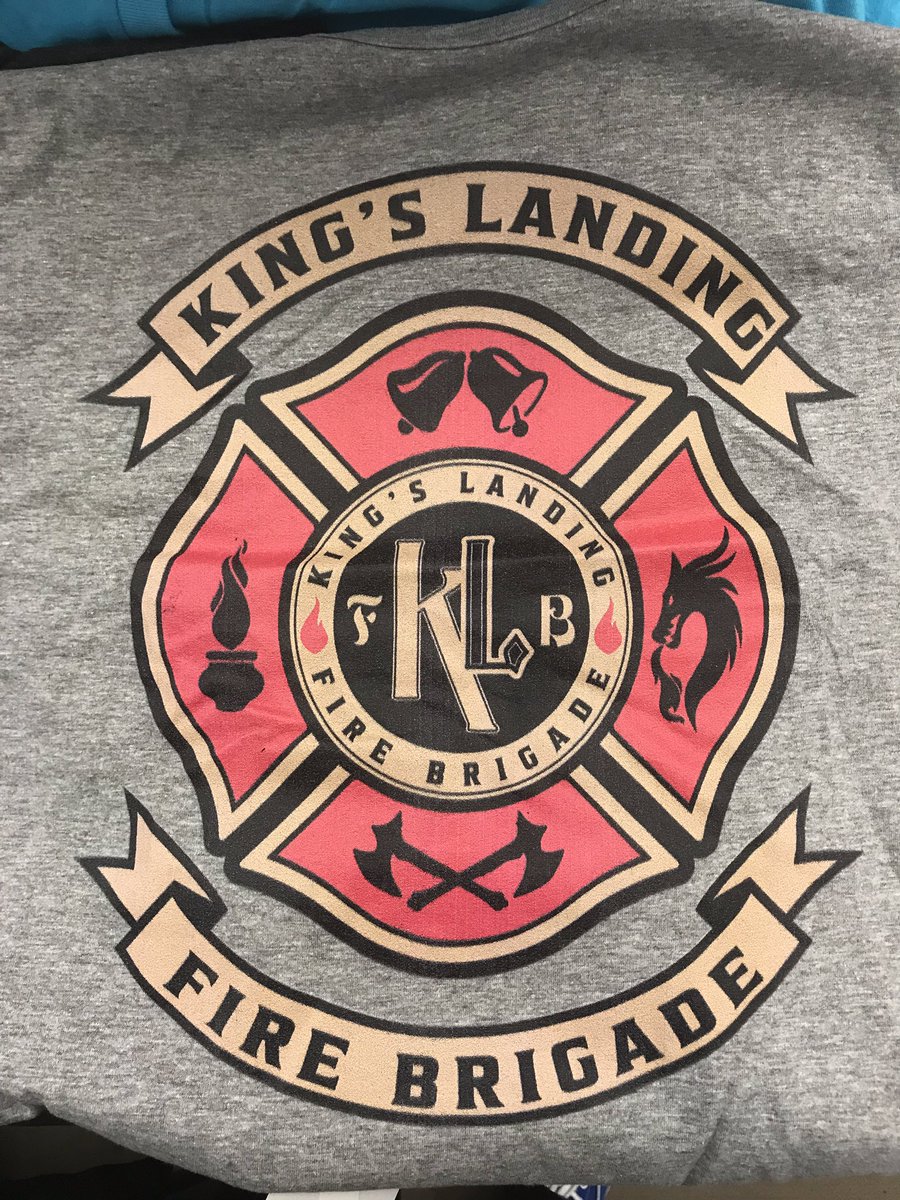 JennySlife87's tweet photo. New shirts for @ConOfThrones #gameofthrones https://t.co/sfLSmFO0gB