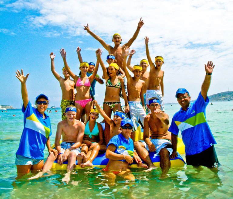 whoazoneholly's tweet photo. Challenge and motivate your group with an exciting team building adventure at the WhoaZone at Heron Beach. Build trust, encourage communication, increase collaboration, all while having fun. Contact us to book your team event today! #wibit #whoazone #holly #michigan #summer https://t.co/MV1FsqGRRx