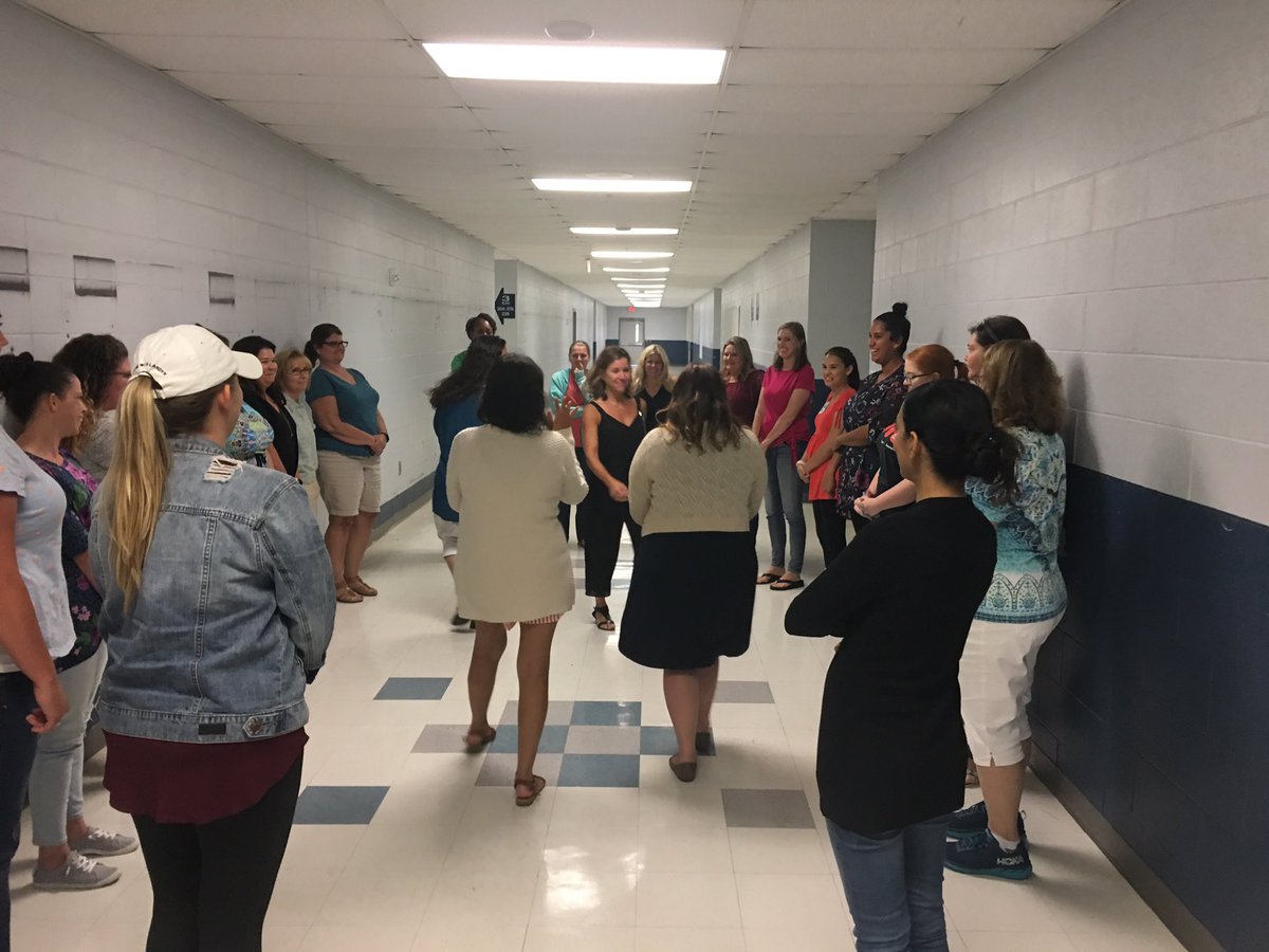 scps_poy's tweet photo. Learning icebreakers that incorporate movement in the classroom! #POY2019 https://t.co/7cnEoFFozY