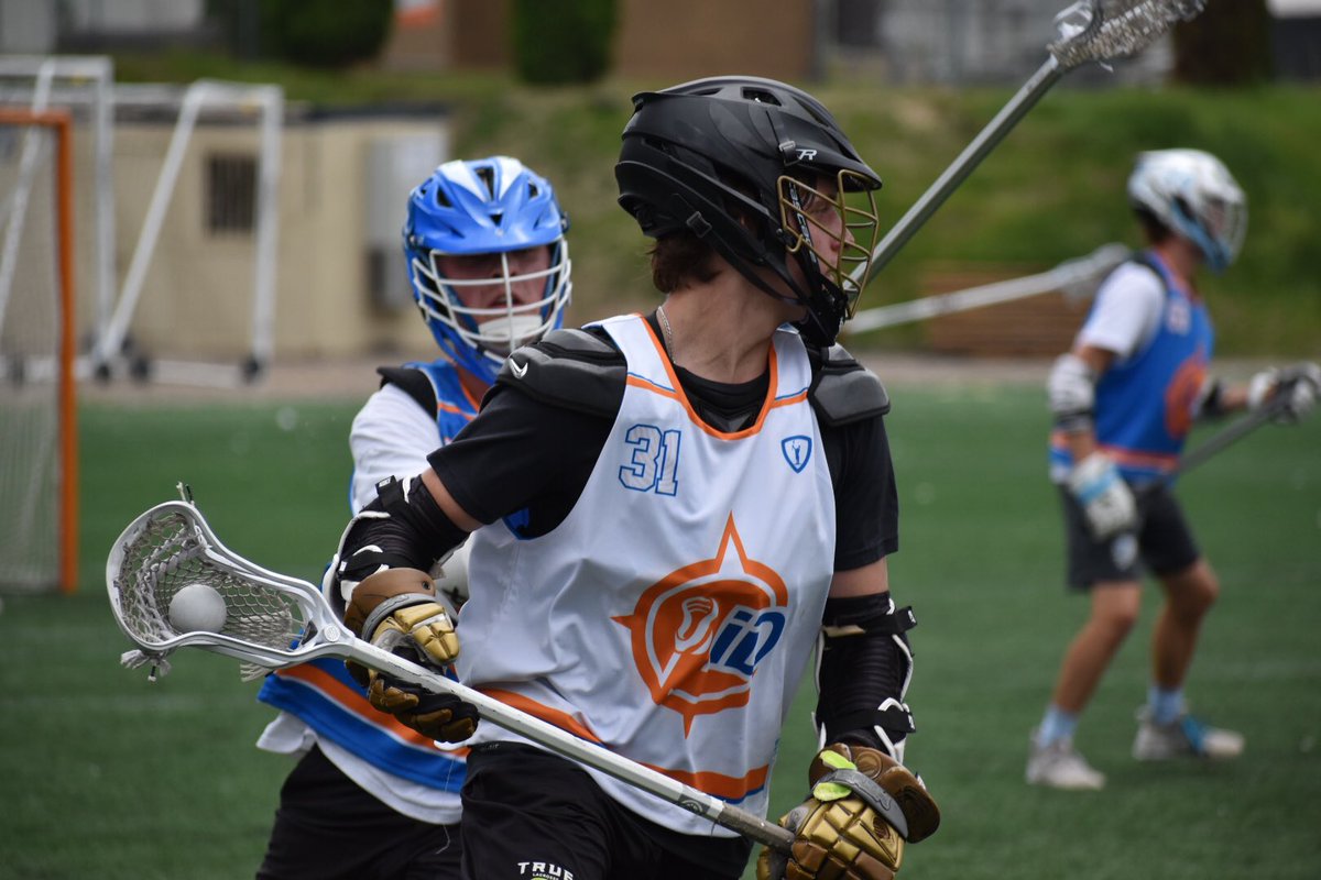 LaxRecords's tweet photo. It’s easy to tell most of these guys aren’t far out of their high school season. The play is crisp. I hear more communication than I notmally do in post-season events. https://t.co/56I6VqpDh9