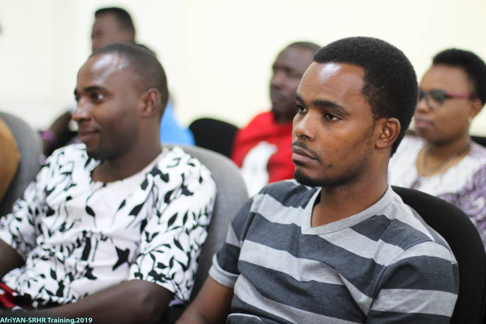 EstlTanzania's tweet photo. Mtandao wa vijana wazidi kuimarisha nguvu yao ya umoja, kupitia mafunzo chini ya @AfriYANTanzania juu ya kujisimamia na kuisimamia jamii ili kufikia maisha yenye manufaa.  @enoldek @UNFPATanzania https://t.co/ZMCxHzZ2uY