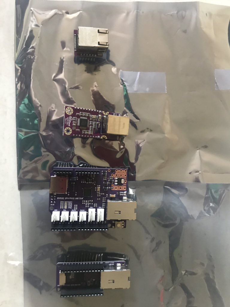daqsyspty's tweet image. Wiznet is sponsoring a contest of IoT. You can win 1k USD for your implemented idea.  
I am not participating but testing the hardware (W6100) that is based on Cortex-M MCUs (M3). #wiznet #wiznetian #iotdesigncontest #iot #armcortex #armcortexm3