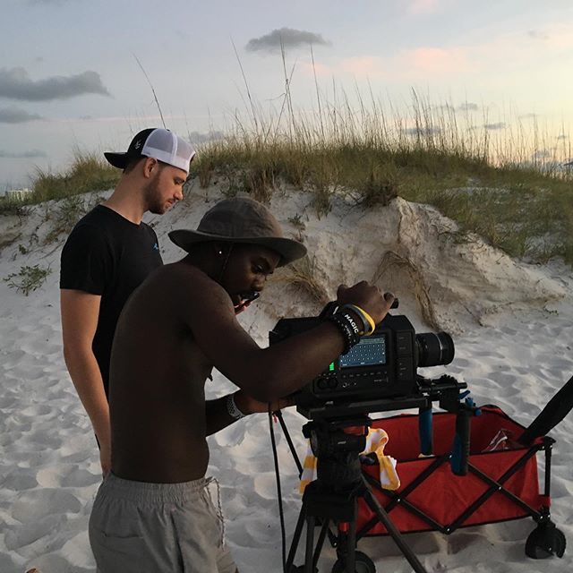 MontryPro's tweet photo. Soon
•
•
•
#film #filmmaker #filmmaking #director #directing #directorofphotograpy #dp #cinema #cinematography #cinematographer #blackmagic #blackmagicursamini #ursamini #camera #camerateam #dance #dancevideo #producer #producing #capture #brennanmon… https://t.co/eQV0Fr7Oo4 https://t.co/hObmp9Uthj