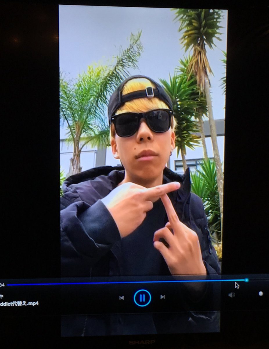 SnowBoardAddict tweet media