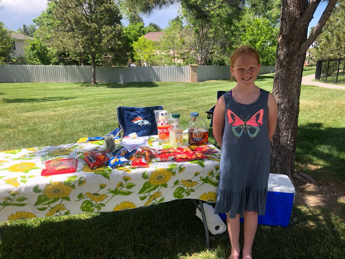 When life gives the Dumb Friends League homeless pets, 9-year-old Maggie makes lemonade to help! Maggie raised $44 and is excited to set up shop again soon. Thank you, Maggie, from everyone at the League! #MotivationMonday #CompassionateKids