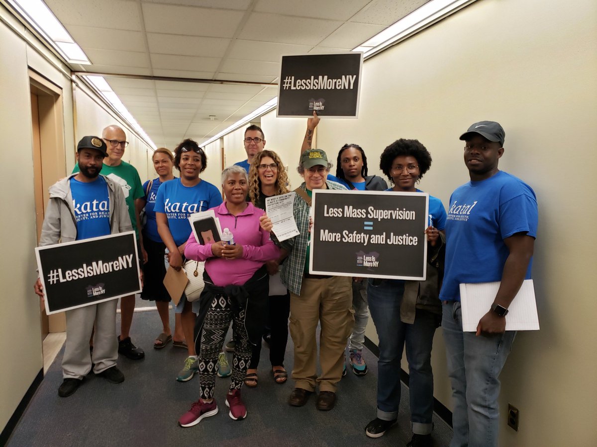 In the halls working to #PasstheCCPA now that we have an agreement from @NYSA_Majority @NYSenate @NYGovCuomo & ran into members of #LessIsMoreNY fighting for an overhaul New York’s broken, & racially unjust parole system. NY needs #ParoleReform, to #CLOSErikers + #ClimateJustice!