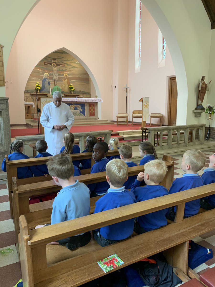 St_Gregorys_RC's tweet photo. Class 1 visit to St Gregory’s Church. Mass followed by a grand tour of the church. #EYFS #stgregoryschurch https://t.co/M0Yo9FQCU6