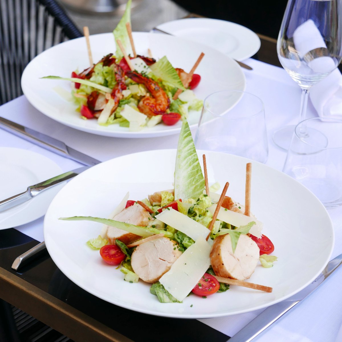 Il fait un temps idéal ces jours-ci à Paris pour découvrir la cuisine du Lulli en #terrasse 🍽👨‍🍳 #restaurant #PalaisRoyal #LeLulli