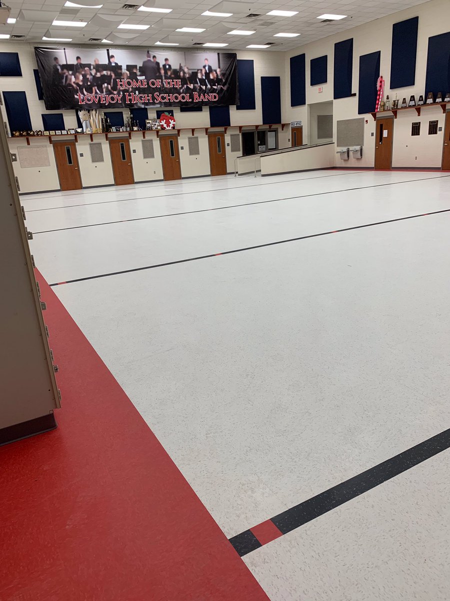 Lovejoy_Band's tweet photo. ๐๐ The band hall is almost ready for summer band! #ItsSoClean #Juliet https://t.co/arFOXMw2sx