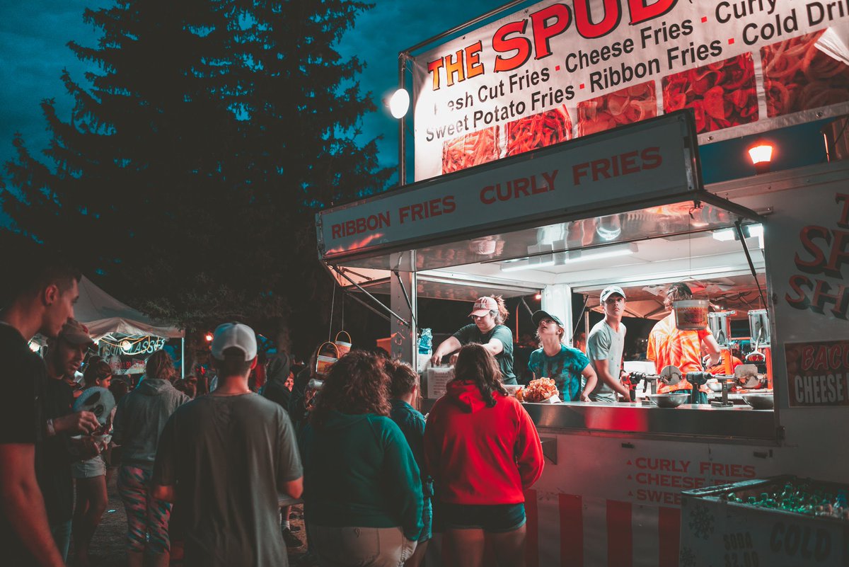 The Spud Shack is back this year in Breitbeck Park, a Harborfest favorite. Enjoy your fries the way YOU like it! 🍟