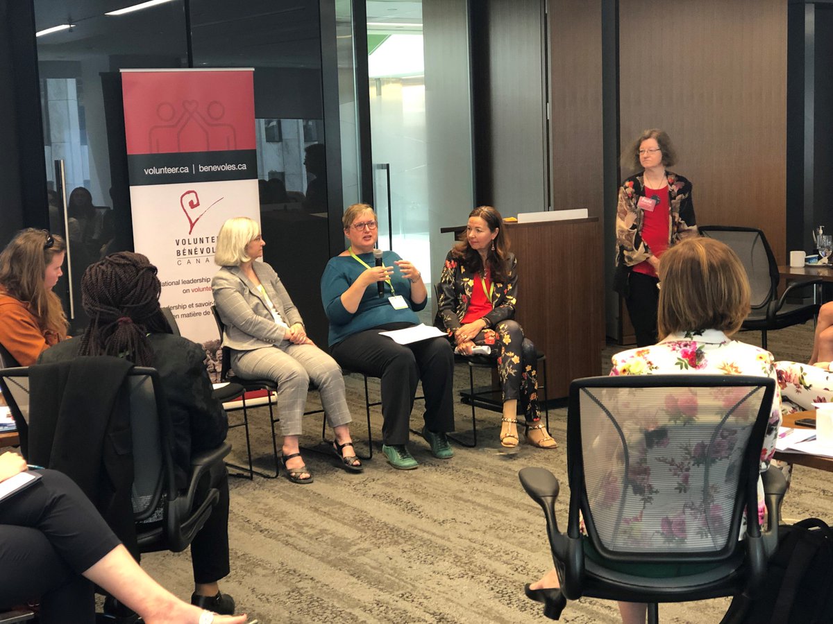 Why are #volunteer centres and how do they interact with businesses ?
Jane Hennig from <a href="/volunteerWR/">Volunteer Waterloo Region</a>, Marie Eveline from <a href="/VolunteerOttawa/">Volunteer Ottawa</a> and Carine Strong from <a href="/VolunteerMBC/">Volunteer MBC</a> shared overviews if their centres and their work engaging businesses in their areas. #CSR