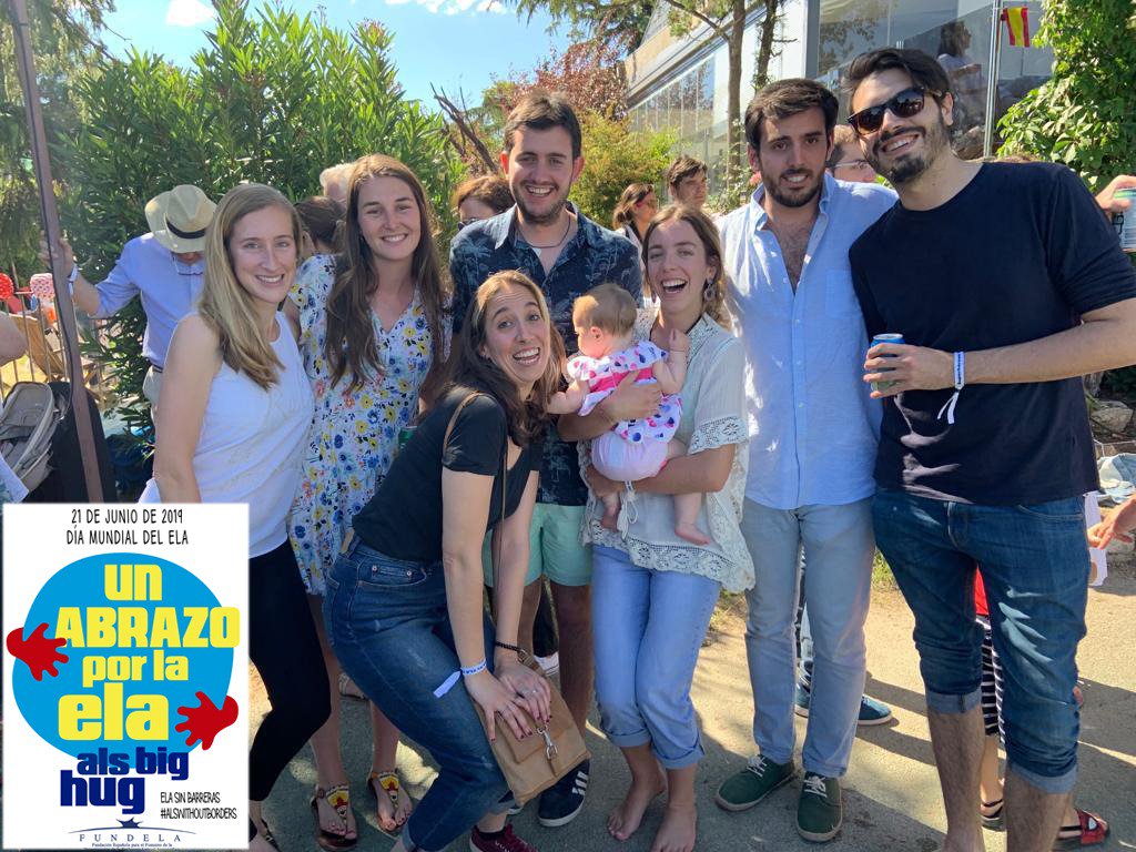 FUNDELA1's tweet photo. Gracias a todos los que habéis asistido a ésta fiesta solidaria y os habéis convertido en súper héroes apoyando a FUNDELA para dar un paso más en la investigación de la #ELA https://t.co/juxQYZUZEd