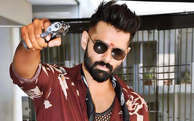 Not sure of Ismart Shankar, Ram signs a remake

#RamPothineni #iSmartShankar #iSmartShankarOnJuly12th #ISmartShankarOnJuly12 #TamilRemake #ArunVijay #ThaniOruvan2 #Ratchasan 

Full story: bit.ly/2InaXcz