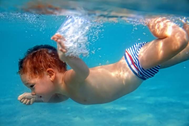 aquabeansuk's tweet photo. Ahh, we love the look on our Aqua Beans faces when they first achieve a new skill...some great diving for fish today for our hungry dinosaurs and some brilliant bubbles!

#aquabeans #happyswimming #aquaadventures #summerterm #leamingtonspa #soproud #happymoments #lovemyjob https://t.co/oFyPKuMcE1