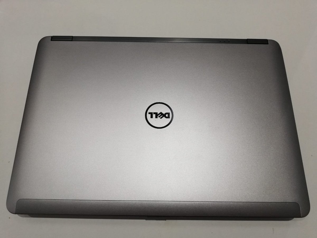 RASNETinformati's tweet photo. Ordenadores reacondicionados #portátil DELL 14" intel i5_4ªgen. 8GBRAM 500HDD + HDMI 💻🇪🇸🇬🇧https://t.co/X2wKWGwC12     #informática en Málaga https://t.co/TG4KIciuUU