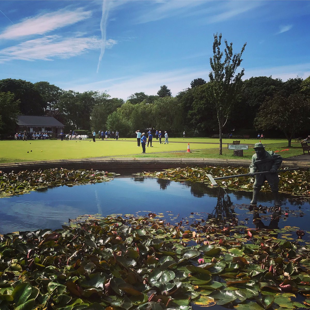 What a stunning afternoon in @LowtherTheatre Gardens #Lytham #lowthergardens #fyldecoast #adoptatree #lythamshrimper