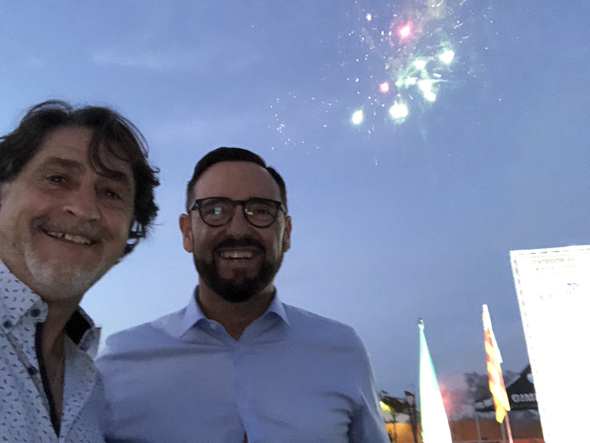RaulRuizBenito's tweet photo. Hoy #SuperSegunda es después del partido de Baloncesto en @vamos analizaremos las dos semifinales y hablaremos con @PepeBordalas q ascendió en play off con @GetafeCF https://t.co/zjbM8KHN53