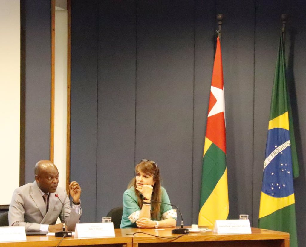 rdussey's tweet photo. Today I had a good conference to Instituto Rio Branco in #brazila . Extremism violent in West@Africa had been discussed https://t.co/7thGQxJpPW