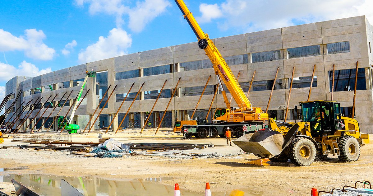 costexctp's tweet photo. "Create with the heart; Build with the mind" - Criss Jami. Happy Monday Everybody #CTP #Costex #Newconstruction #Costexnewheadquarters #ibuildamerica #CTPMotivation #Motivationalmonday #Newweek #Newopportunities #Mondaymotivation #Success #Linkconstruction #Miamiconstruction https://t.co/M8qqAZddIs