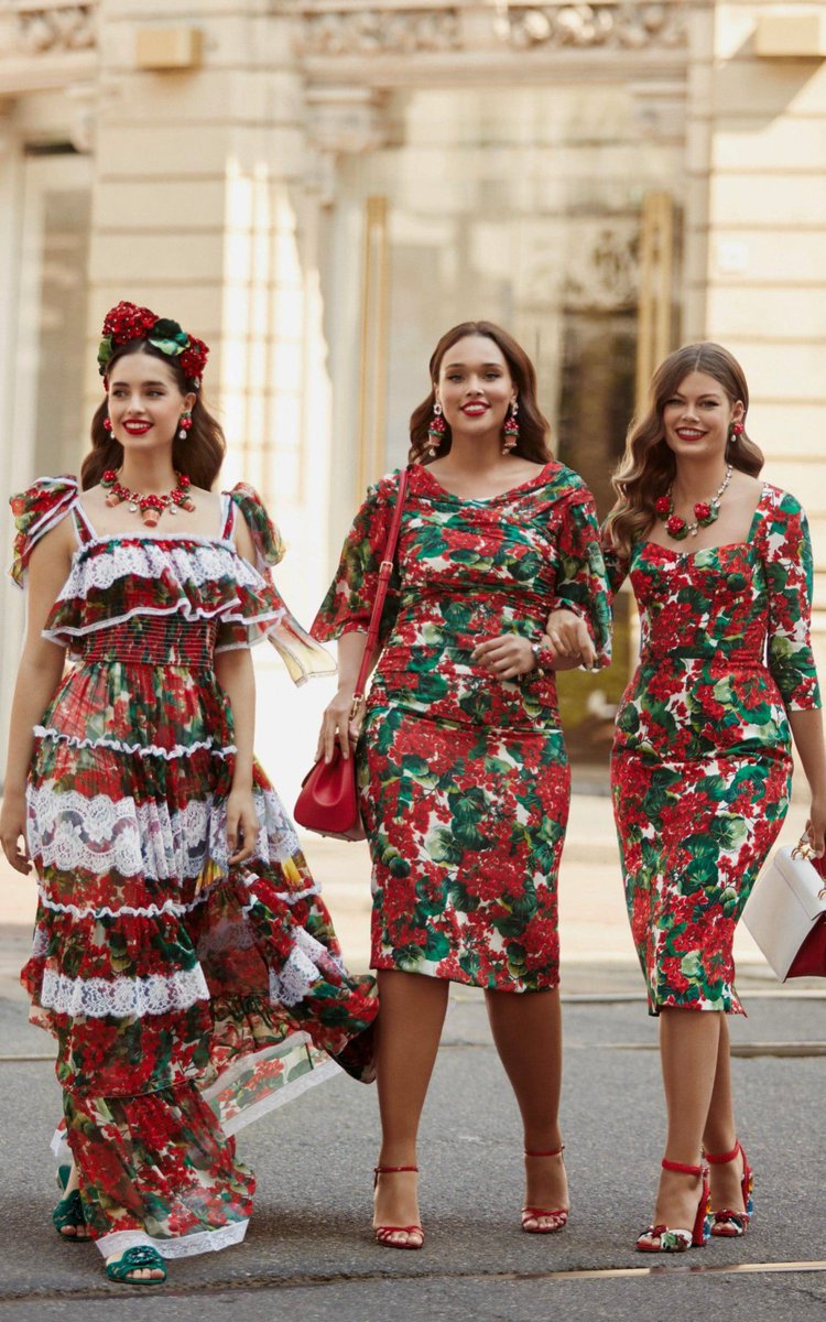 TCFStyle's tweet photo. Ohhh, did you see this? 
Ciao Bella! Iconic Italian Brand Dolce &amp; Gabbana is Extending Sizes! 
Read here: https://t.co/SY35wIVROh https://t.co/tNikytvbMF