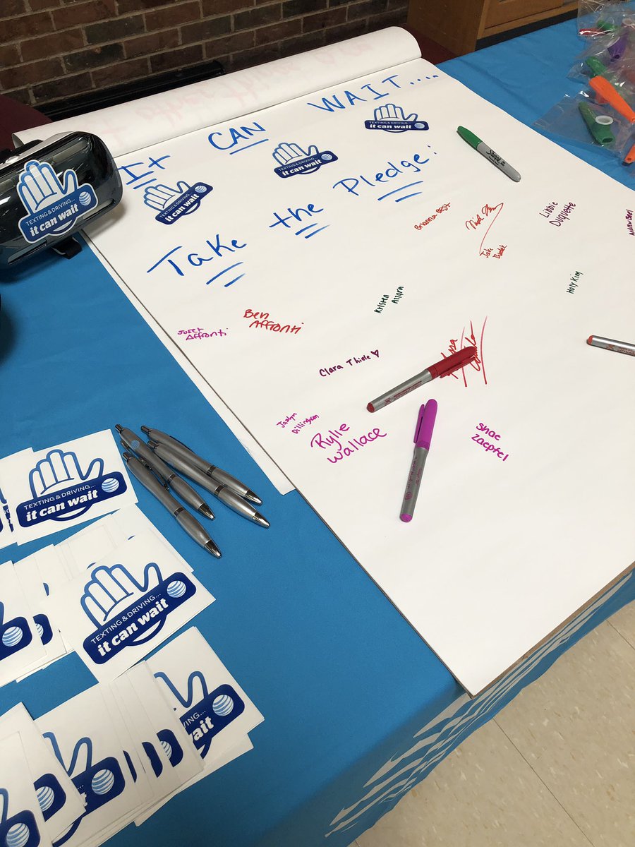 kennicaraballo1's tweet photo. How many signature pledges we got at Pittsford H.S. Thanks Ann for the invitation, it was a great experience. #OneNYNJ #doorswingbothways #ItCanWait #itCanWaitVR #EASTunleashed @J_Komenski @marcellobenny @ATT_Devin @DFraser0107 @Dhali_Ahmed @paoladisla13 @abigahil84 @gonty_13 https://t.co/IZNW99A8SD