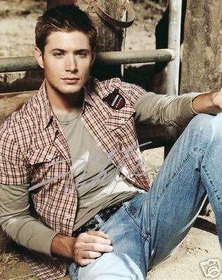 #ManCrushEveryday <a href="/DemonsKryptonit/">Dean 🐿️ Winchester #ParodyAccount</a> nobody touch him