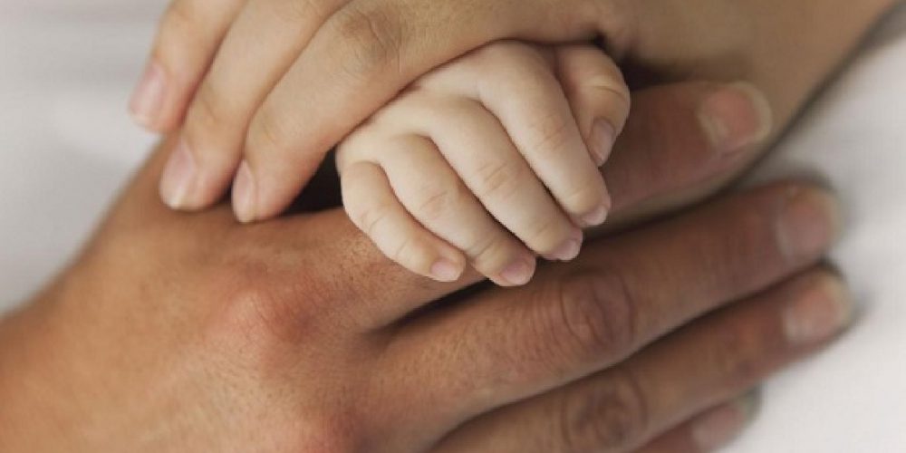 #Mamme #digitali, la #tecnologia NON può sostituirsi alla #presenza genitoriale key4biz.it/mamme-digitali… nel #device a volte unico #supporto soprattutto nei primi momenti di formazione del #legame #affettivo.