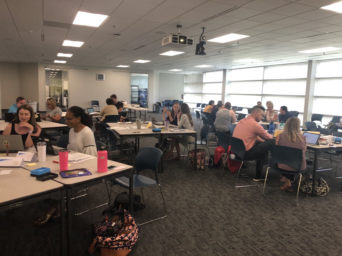 KJoliverWMM's tweet photo. What a day of learning with our Math Curriculum Committees so excited for our work this week with such incredible LCPS educators! #pba #lcpsmath @LCPS_Math #feedbackprotocol https://t.co/t4HwYqxoMy
