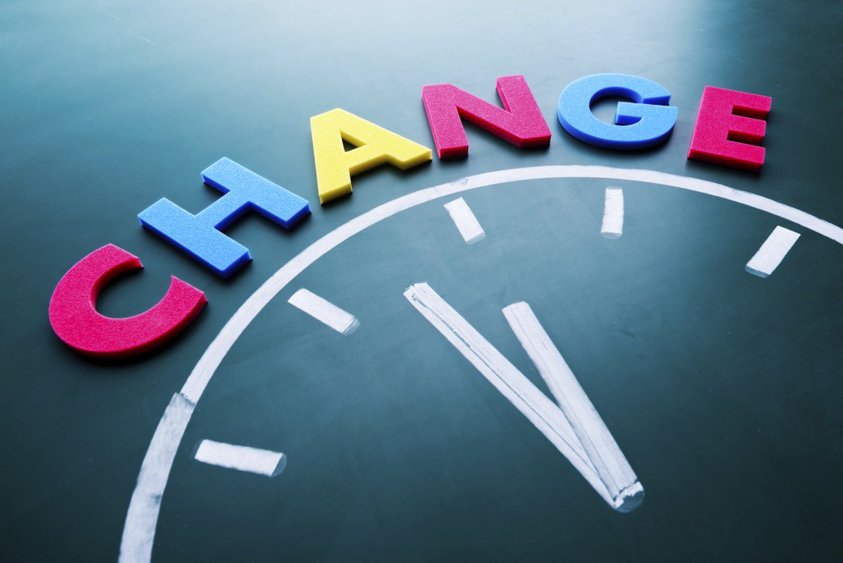 sylviattle's tweet photo. According to Green, change is a process, not an event. So changes cannot be finished in a short time. It is full of negotiation and conflict and requires the leaders' social skills to cope with it. #gse571 https://t.co/8OyO74MHAP