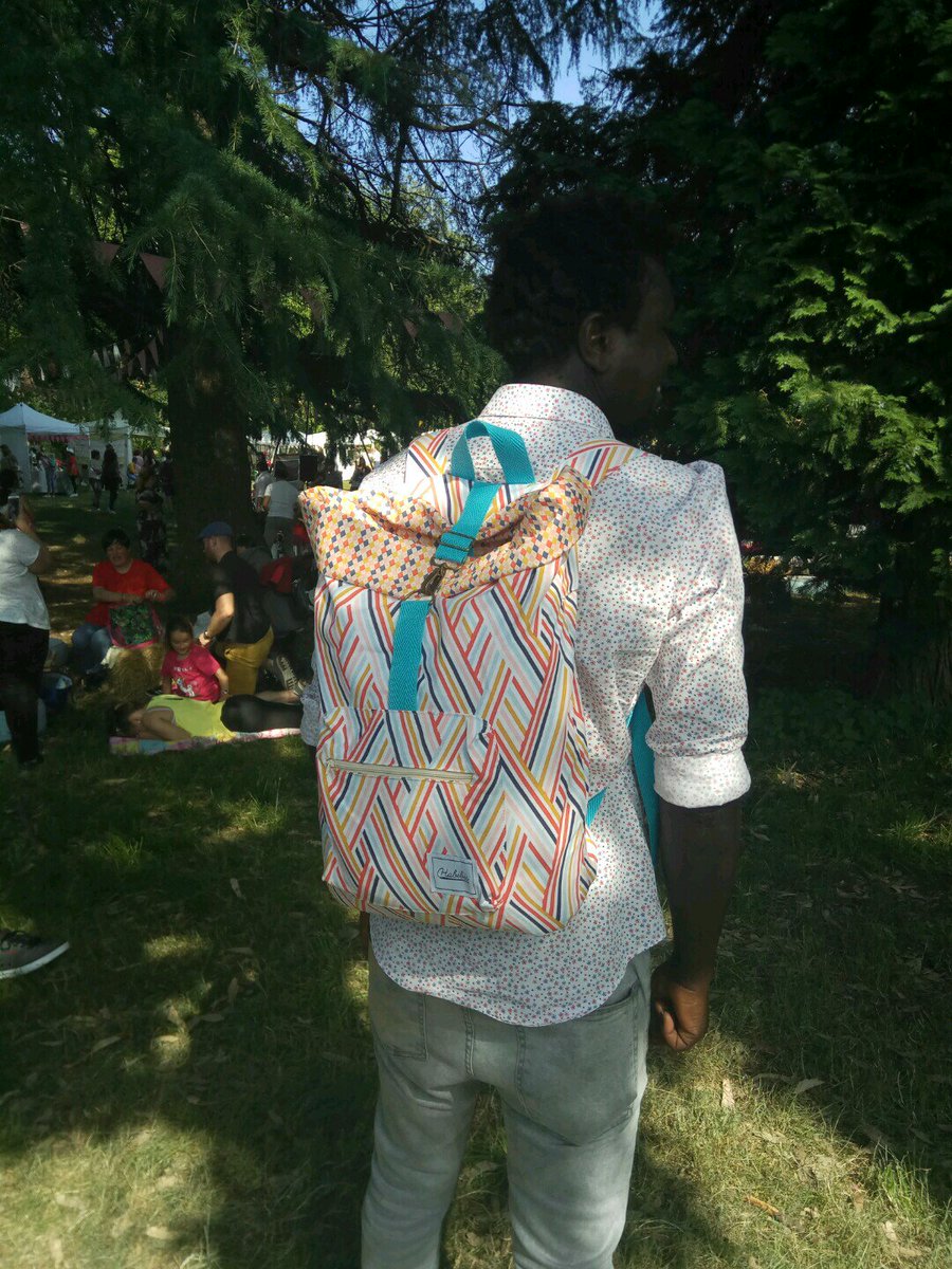 Queremos dar las gracias a todas personas que se pasaron por nuestro puesto del  <a href="/wild_market/">WildMarket</a> para interesarse por nuestro proyecto y conversar con nuestras compañeras. Gracias a todos y a la organización del <a href="/wild_market/">WildMarket</a> por su invitación 😊