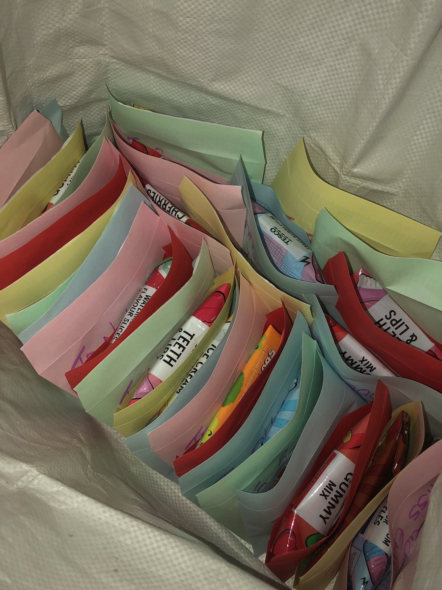 hiccupholly's tweet photo. Preparing good luck gifts for my final lesson with yr10 tomorrow... #pgce #englishteacher #goodluck #finalweek #ideservethesesweetsmorethanthem #secondaryenglish #mockprep #pensandsweets https://t.co/juCAVWyxag