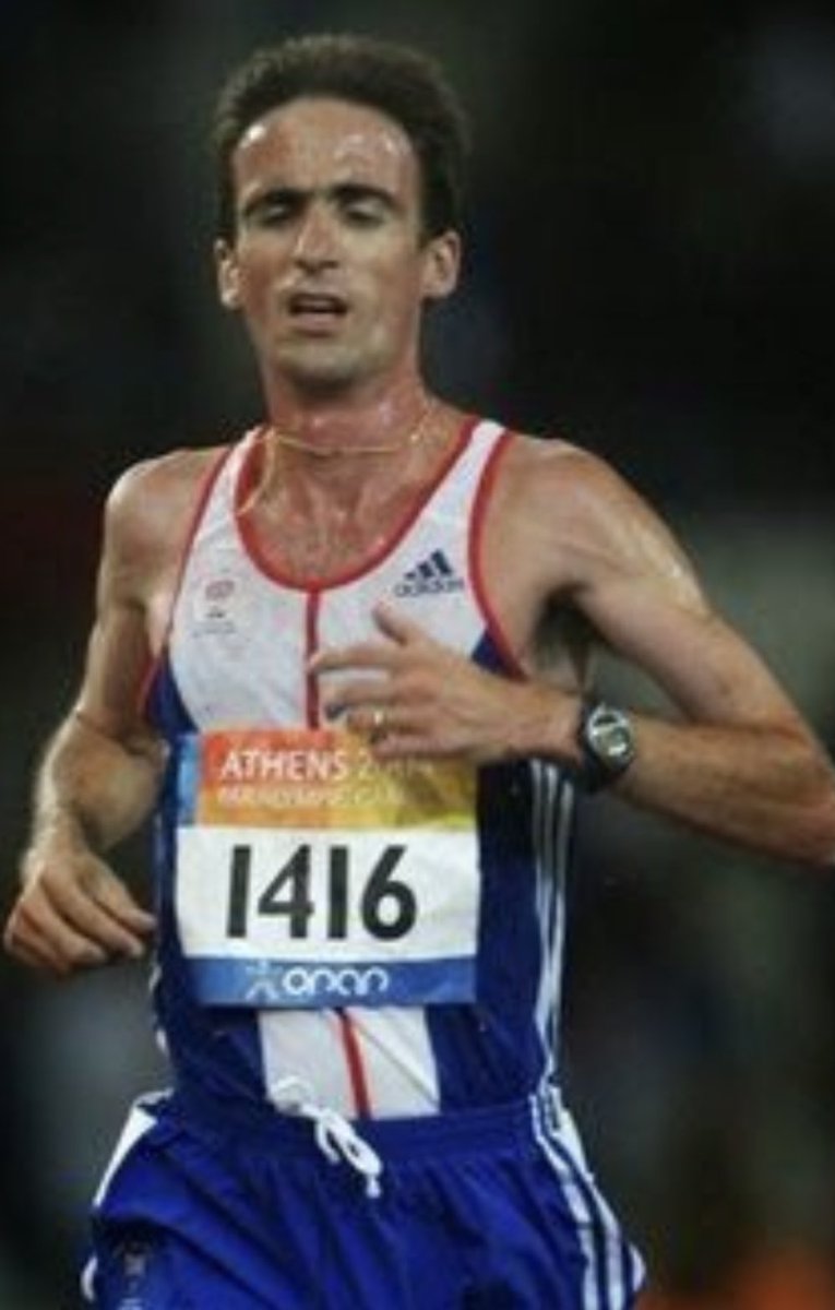 CPARunningClub's tweet photo. Today I told the children about my physiotherapist @noelthatcher &amp; his running achievements as a paralympian. Noel is partially sighted &amp; represented Great Britain at 6 Paralympic Games winning 5 gold medals. Noel was also awarded an MBE in 1997. https://t.co/7D3ZGpYgAU
