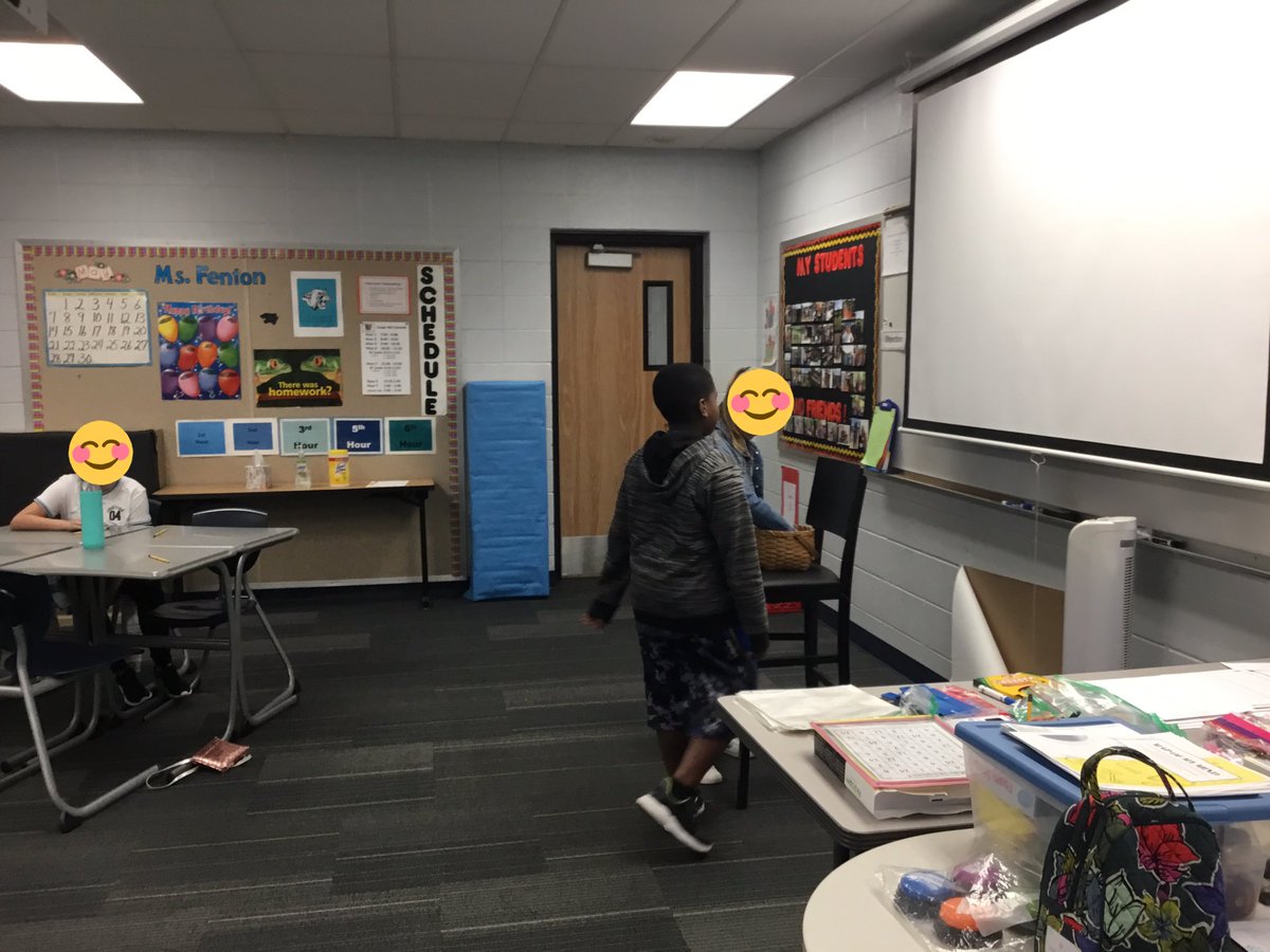 rachelteachkc's tweet photo. Energized my @OlatheSummer Ss on a sleepy Monday morning with the #EggDashChallenge to practice our #PowerStandard dividing fractions and to continue teambuilding...so much fun!! @PaulakovichA #OlatheSA19 #Big3 @OlatheMath https://t.co/MRahnc3G4v