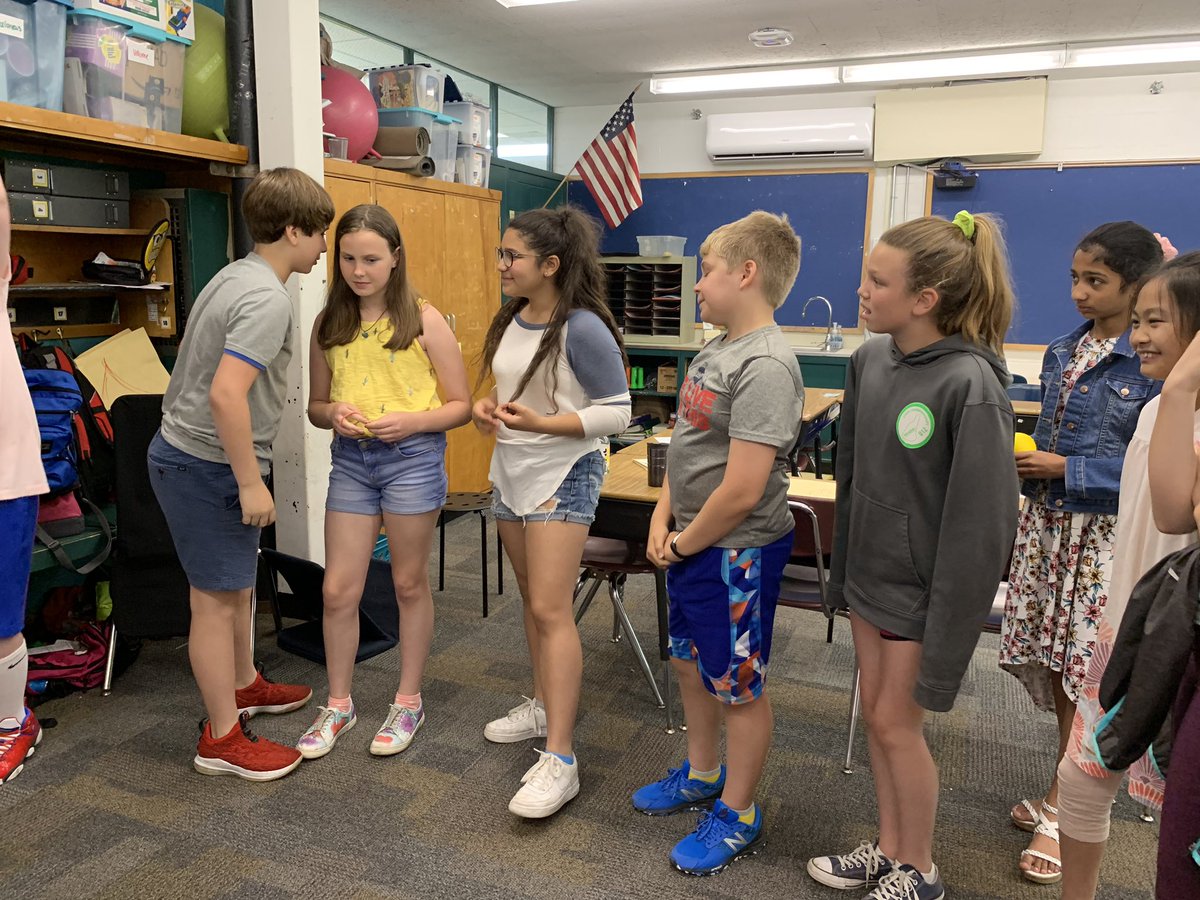 What happens with a rumor and a #brokentelephone? Today we talked about the consequences and risks of sharing and spreading private information or stories. #watchwhatyousay #watchwhatyoushare