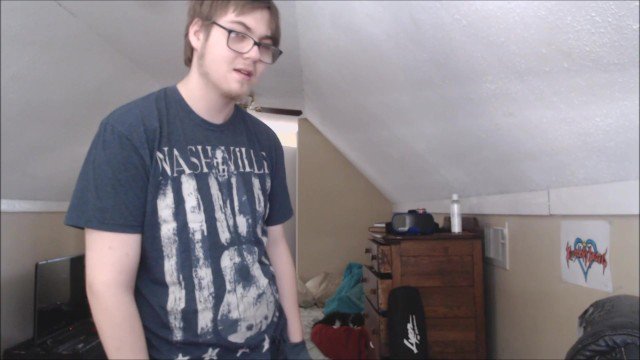 Girl comes over.... and makes nerdy guy cum is selling like crazy: https://t.co/kyjcbHzoKY https://t