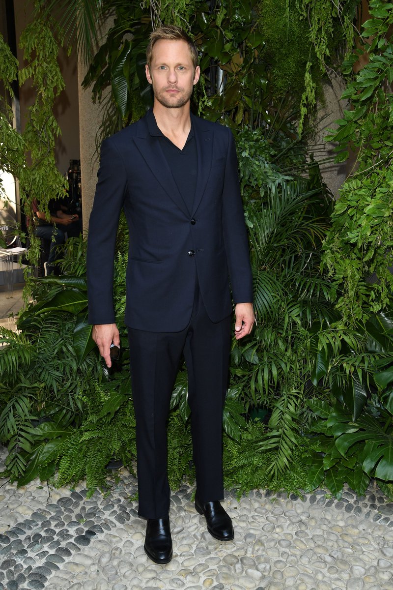📸| News photos of Alexander Skarsgård at the 'Giorgio Armani fashion show'  during the 'Milano Men's Fashion Week' - June 17, 2019 (Source:  alexanderskarsgarded) #AlexanderSkarsgard, image size:800x1200
