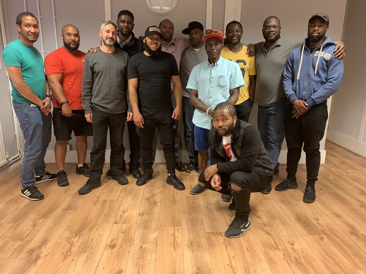 TrueLee478's tweet photo. We just finished up A Seat at the Table which was hosted by @fathers_forum & @CroydonBMEForum with the support of @CroydonSocialP & @NHSCroydonCCG. It was great to see 13 Dad’s get to the meeting before its start time to discuss the topic of Father Vs Friend #FathersForum https://t.co/9TKPEA3gou
