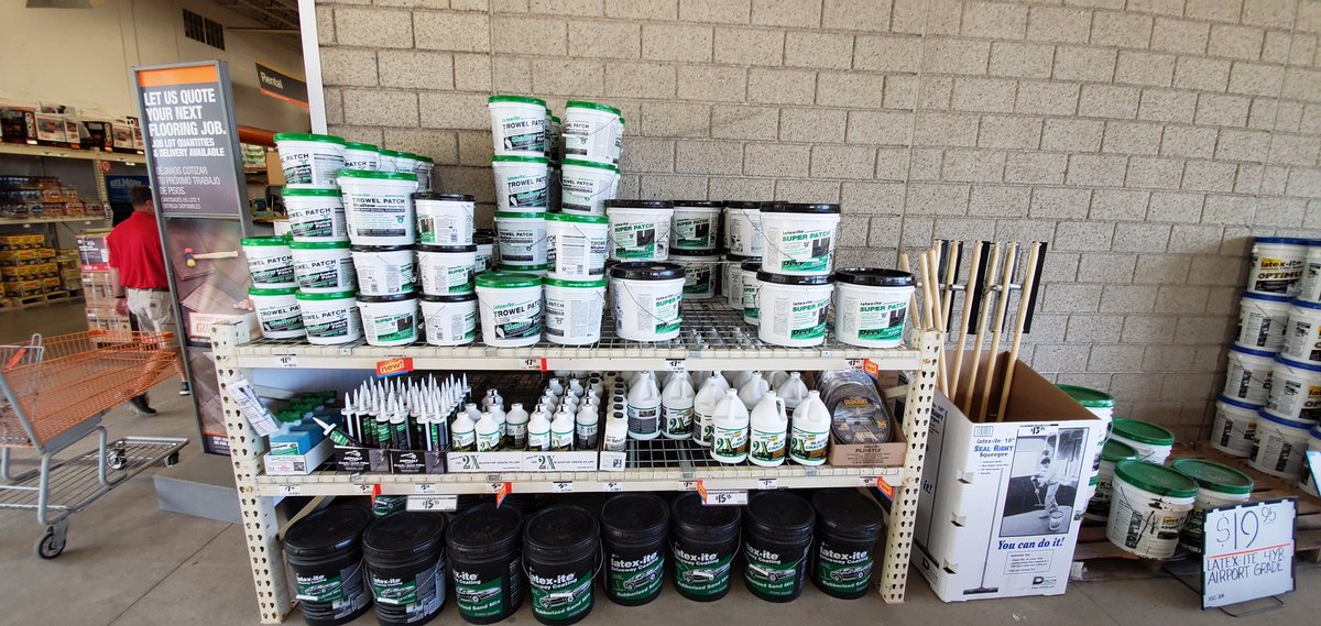 john_klippel's tweet photo. @maryanne_stl @HomeDepot4287 @KeithGracie4 @JasonArigoni packin out driveway sealer https://t.co/gAKomNTk7j