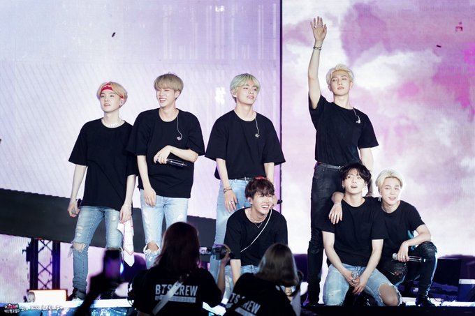 Belu⁷;🇦🇷BTS IS BACK tweet media