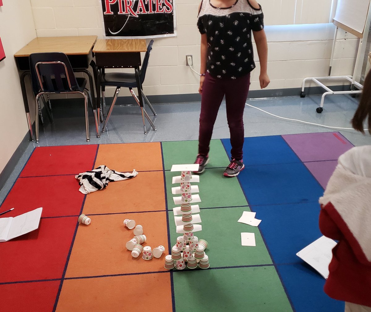 bresette_s's tweet image. Engineers hard at work creating and testing the tallest possible mini skyscrapers so they can save the princess! @HCPSDavisES @HCPSArea2 @HCPSElemScience @WeAreHAEST