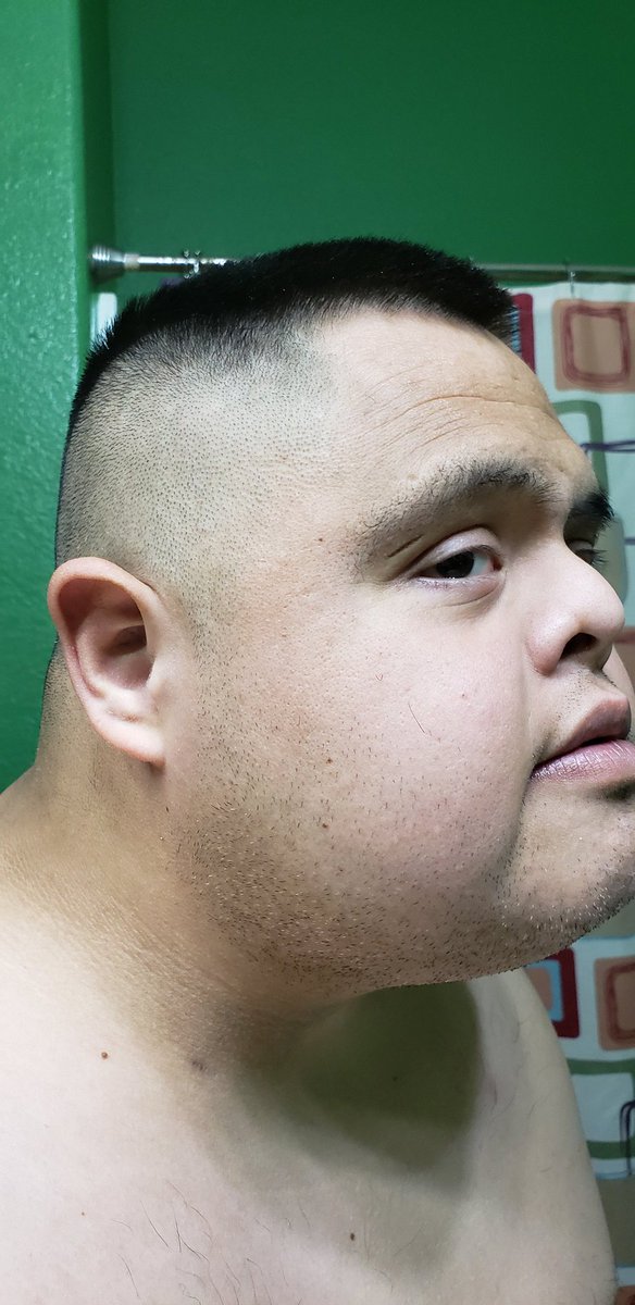 GameboyMix's tweet image. I got New haircut.   New guy.