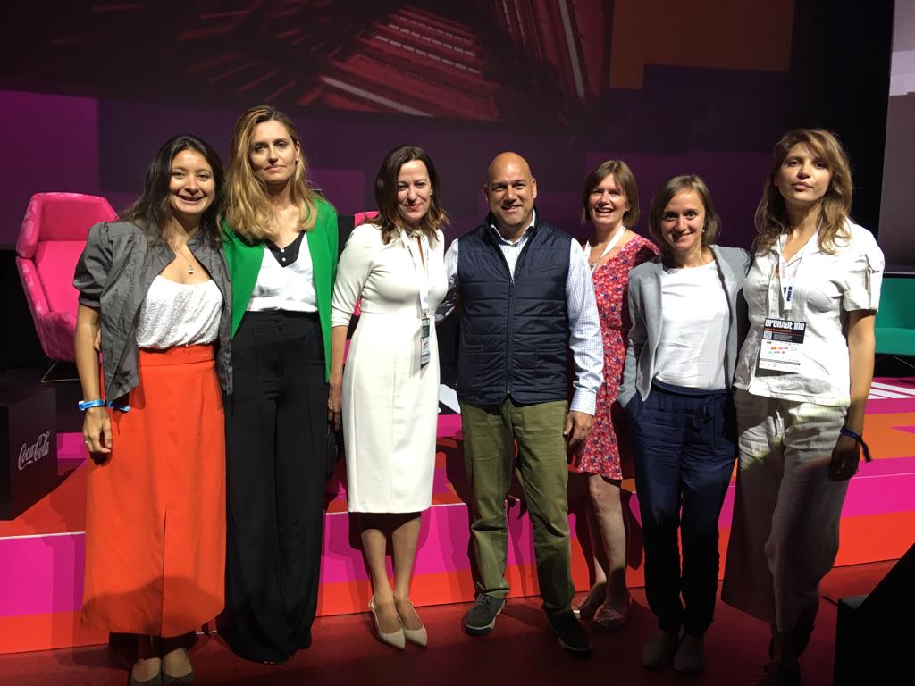 OpenExO's tweet photo. Honor AMAZING #womenentrepreneurs in every organization
Some of the women of @OpenExO at our Romanian event last week post-keynote #Upgrade100 talks with Luciana Ledesma, @DianaStafie, Anna Koleva, @salimismail, @anninnyc & Dea Franko Csuba @exo_works #WomenLeaders #ExOTalks https://t.co/ZmQ5l47b5U