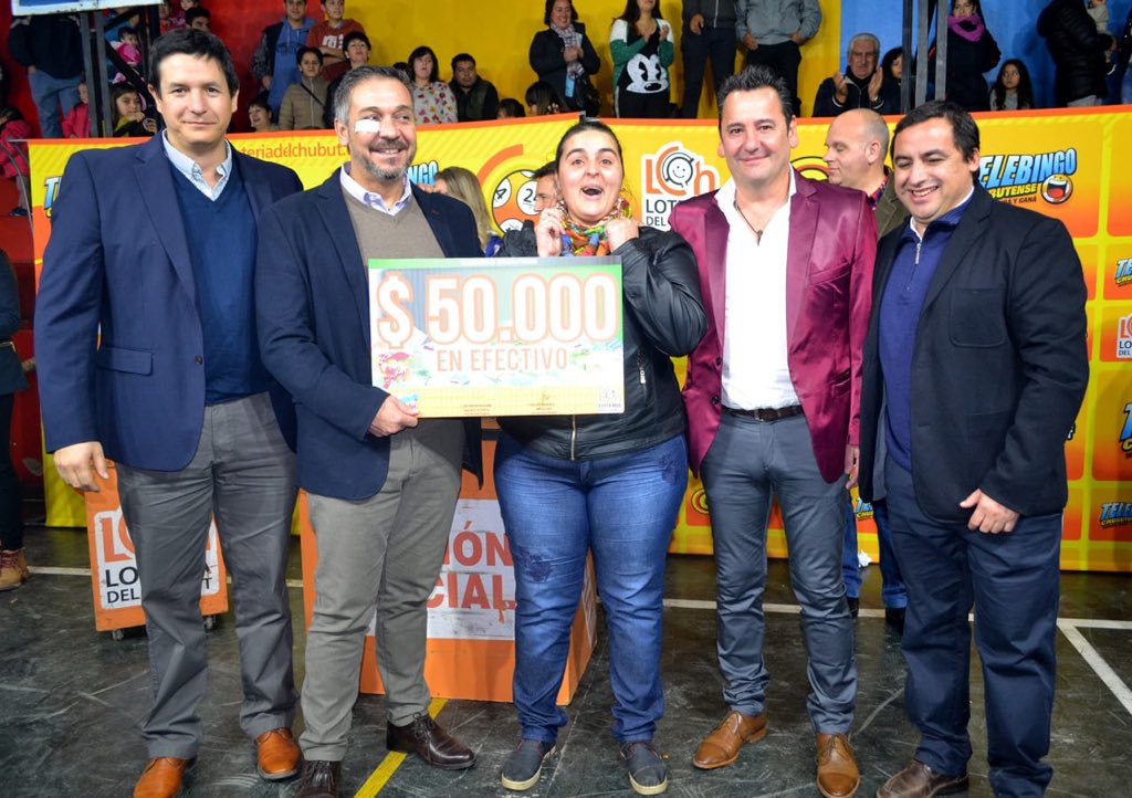 #Lotería | Entregamos bienes a 17 instituciones de #Corcovado a través de #AcciónSocial de <a href="/IAS_Chubut/">Lotería del Chubut</a> Más detalles 👉bit.ly/31D8OAO #ChubutGanaSiEstamosTodos