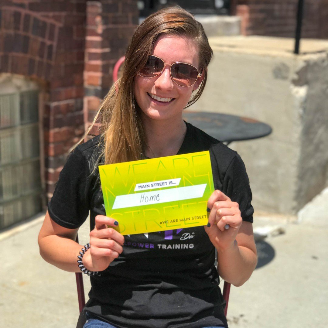 NatlMainStreet's tweet photo. What does Main Street mean to you? Tag your photos with #WeAreMainStreet! 

To Madeline, @downtownames is "Home." Within walking distance, she has her chiropractor, favorite coffee shops, clothing stores, hair salon, church, bank, and can see art. / @MainStreetIowa https://t.co/1Et5VrVLOC