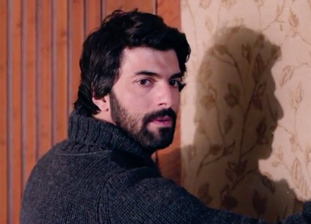 zulemadifrances's tweet photo. #EnginAkyürek 👑 #ÖmerDemir #KaraParaAşk https://t.co/OquyAYyPfa